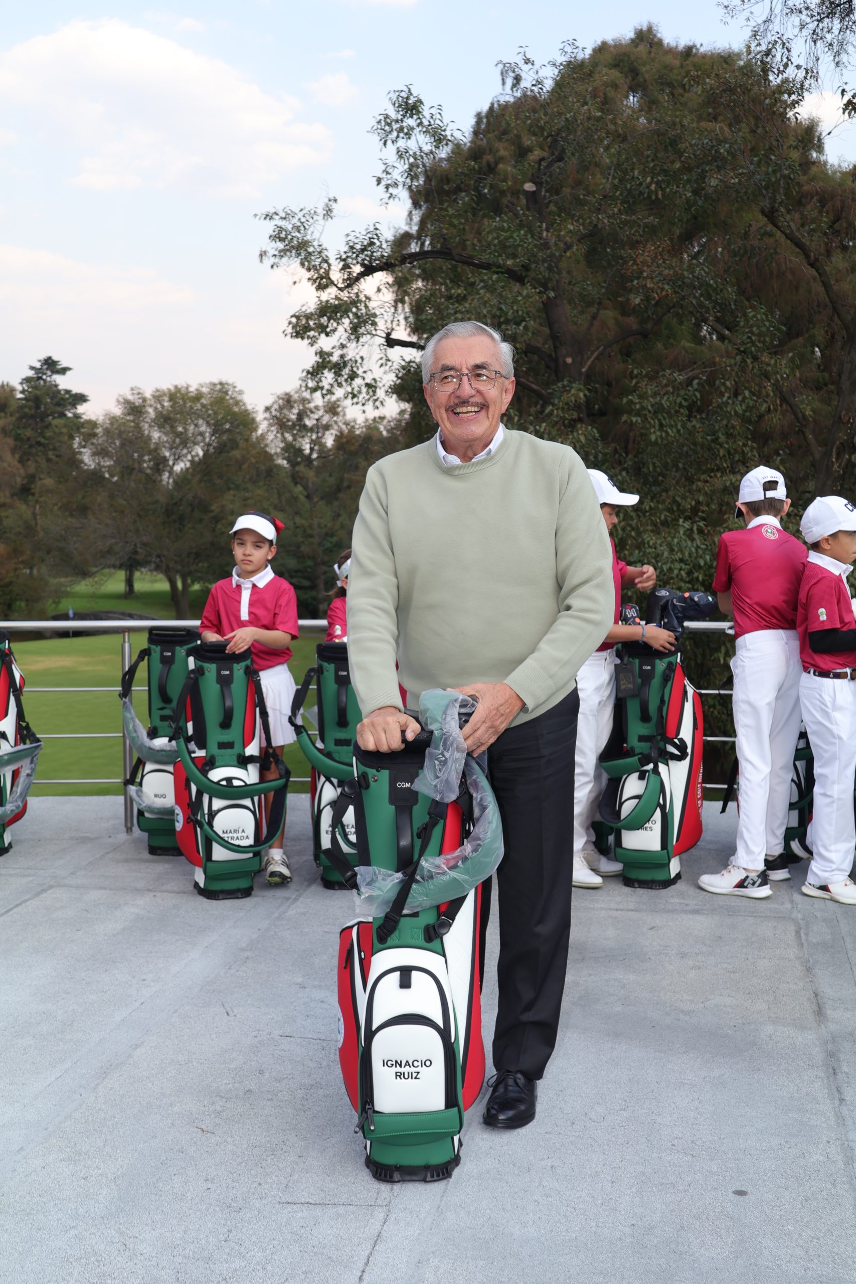 ENTREGA DE BOLSAS CLÍNICA GOLF AGVM 6